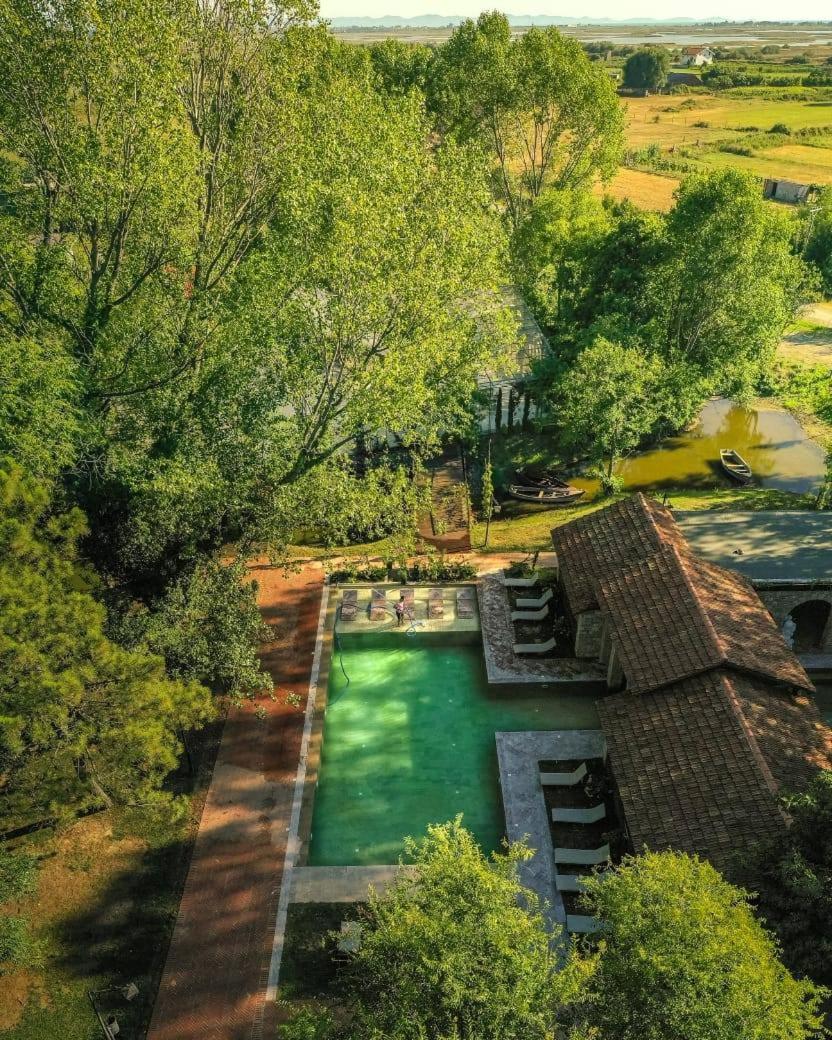 Hoteli Gjuetise Lezhë Exteriör bild